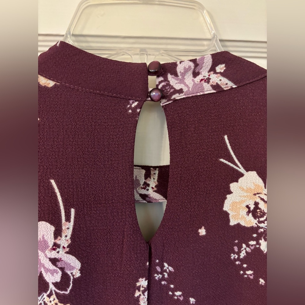 Burgundy Floral Skater Dress Bell Sleeves Keyhole Neck Plus Size 1X - Picture 5 of 13
